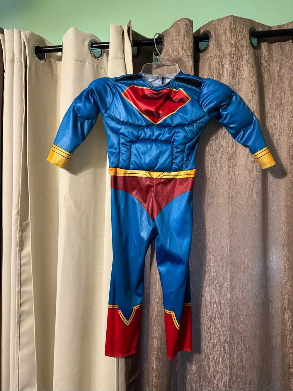 Boys Toddler 4T Superman DC Comics Muscle Costume Halloween Pretend Play